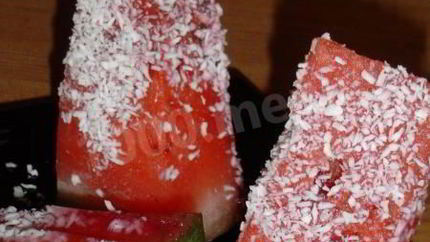 Десерт из арбуза