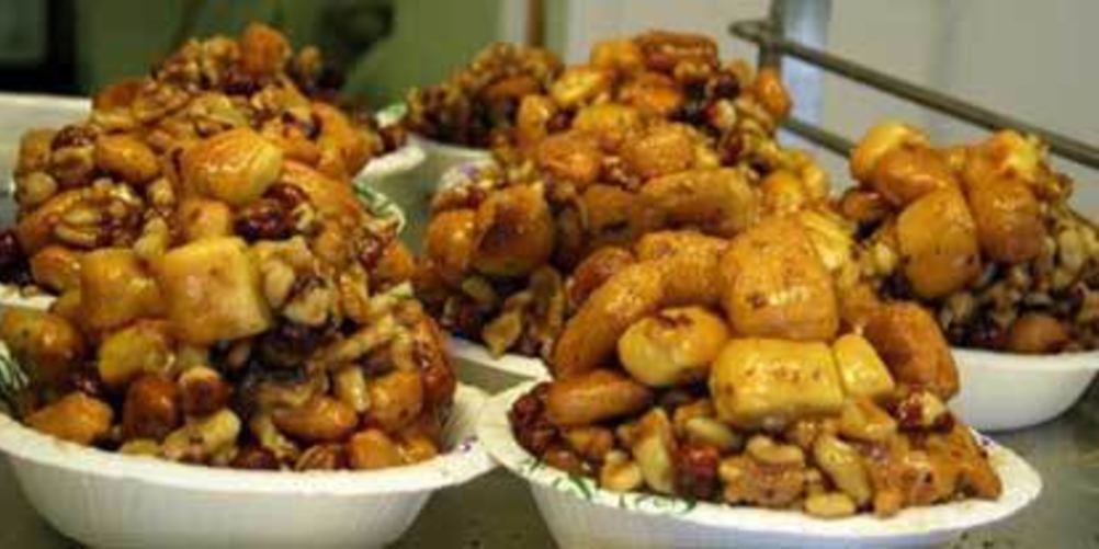 Рецепт еврейских сладостей тейглах