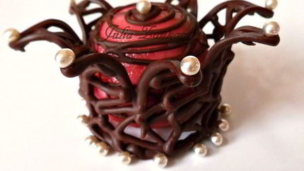 Домашние конфеты из макадамии, нуги, марципана и шоколада