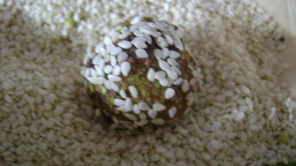 финиковые конфеты