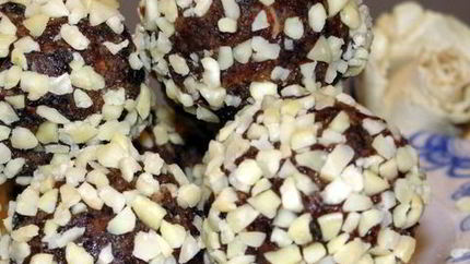 Конфетки из чернослива Полезные шарики