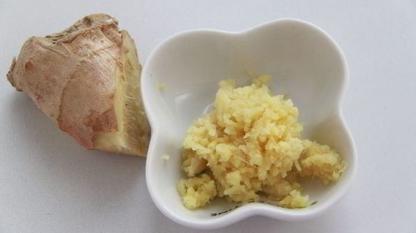 конфеты с миндально-имбирной начинкой