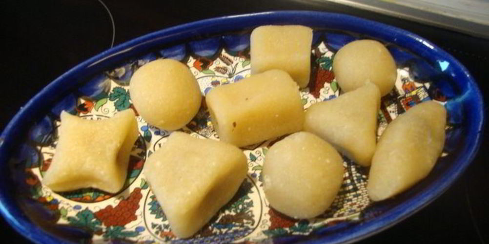 Рецепт марципановых конфет сладкой геометрии