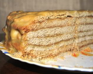 Бабушкин Рыжик с заварным кремом