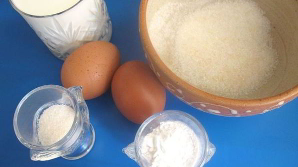 бриошь с кусочками шоколада и кремом патисьер