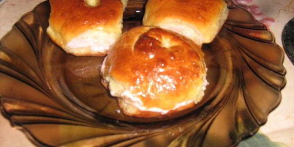Рецепт булочек с кремом в ромовой глазури
