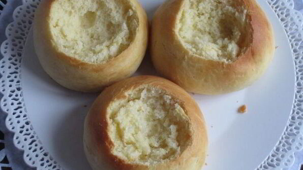 мини-бриоши с творожно-черничным кремом