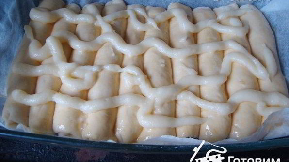 сдобные булочки-сайки с заварным кремом