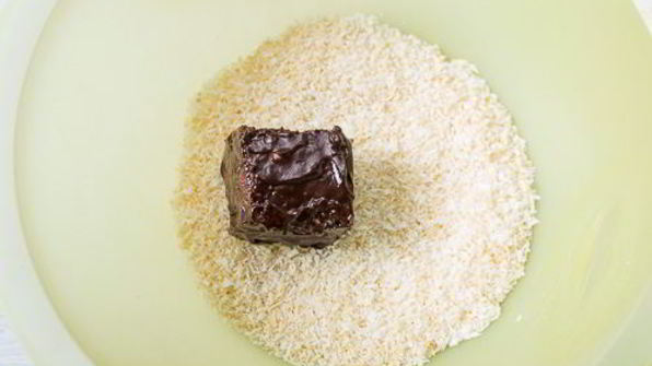 лемингтон — австралийский бисквитный десерт