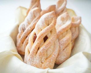 Булочки с мармеладом