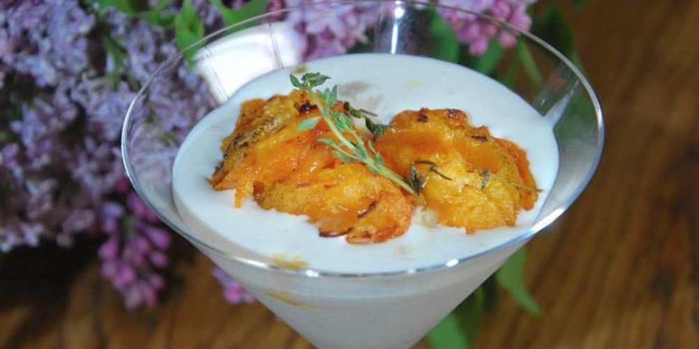 Рецепт йогуртового мороженого с запеченными абрикосами