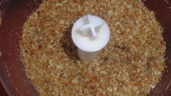 мороженое на вьетнамском йогурте с грильяжем