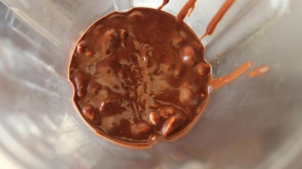 шоколадный десерт-мороженое