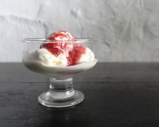 Творожное мороженое