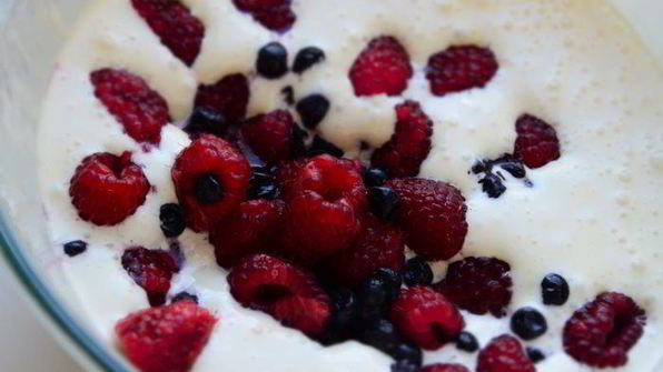 ягодный торт-мороженое