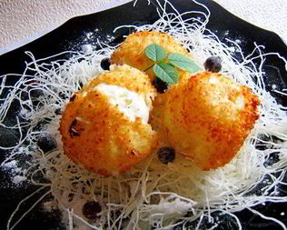 Жареное мороженое с фунчезой