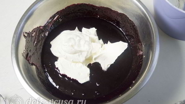 черничный муссовый торт