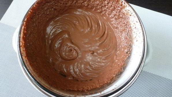 крем-мусс из шоколада и воды