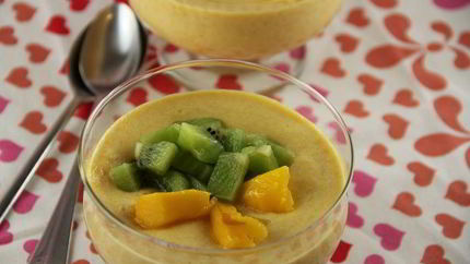 Легкий крем-мусс из манго с рикоттой