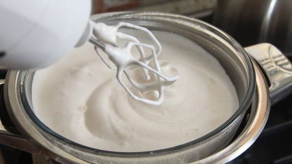 лимонный муссовый торт