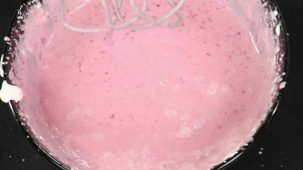 мусс из белого шоколада с лесными орехами