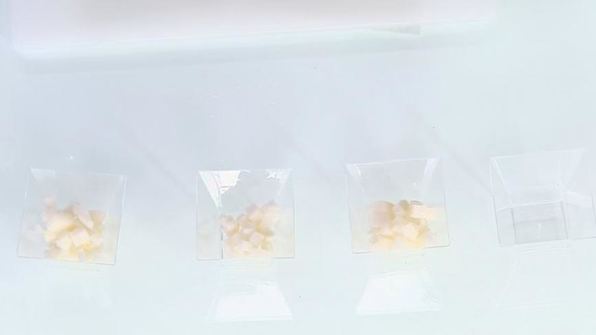 мусс из вареной сгущенки с китайской грушей