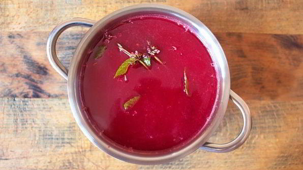 сливочный мусс с малиной и лимонными отрубями