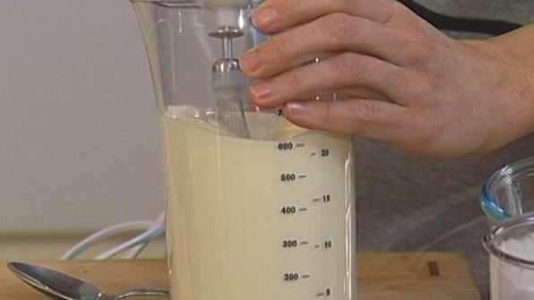 сливочный мусс с медом и шоколадом