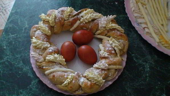 кулич пшеничка