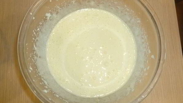 кулич с кардамоном