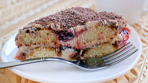 тирамису клубничный