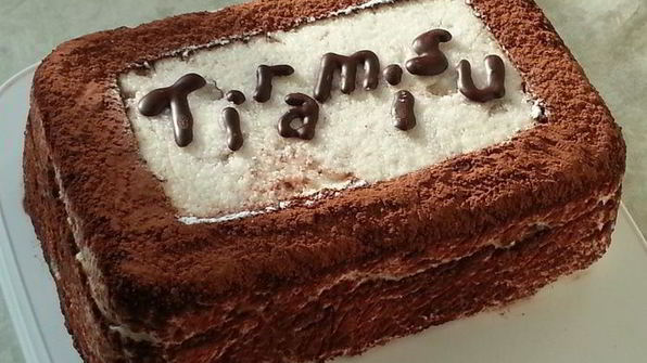 творожный тирамису с кусочками какао-желе