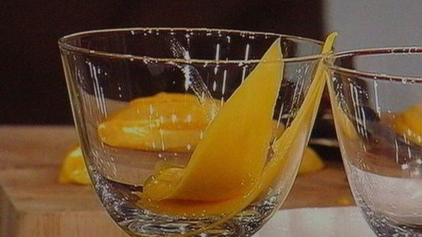 экзотический манговый тирамису