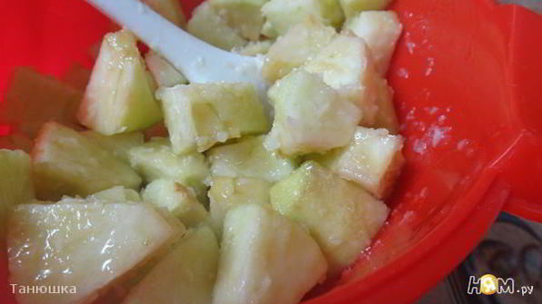 яблочный крамбль с кокосовой стружкой