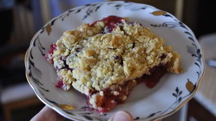 Яблочный крамбл