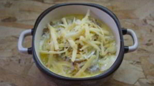 драники в горшочках с мясом