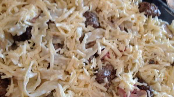 фестонате с фрикадельками в сливках и под сыром