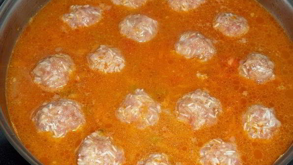 фрикадельки ежики с овощами