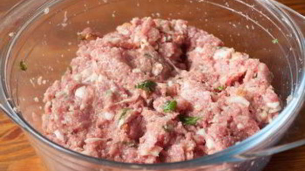 фрикадельки из индейки с беконом