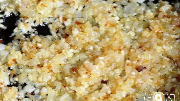 фрикадельки из трески в томатно-базиликовом соусе