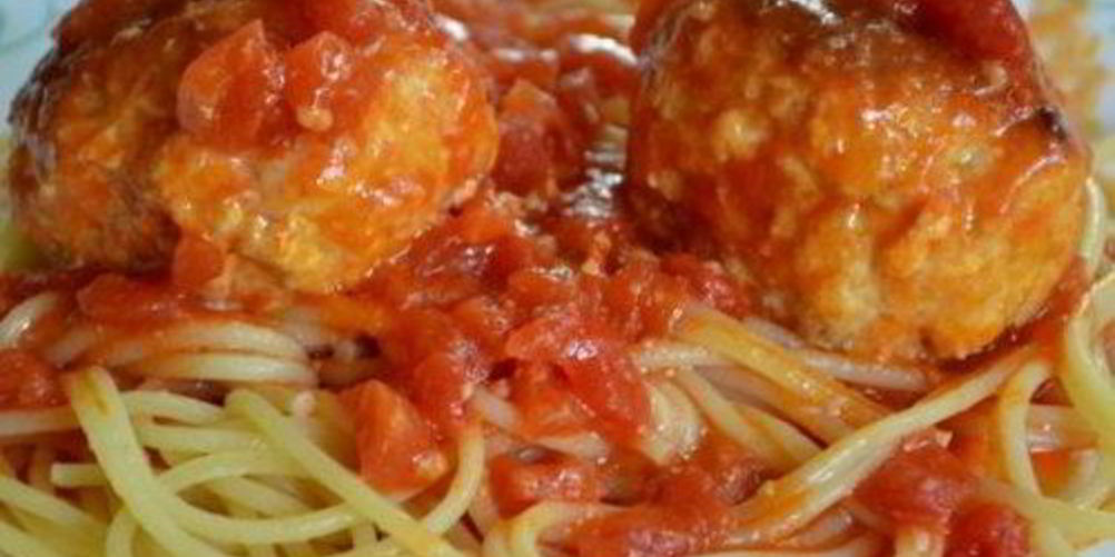 Рецепт фрикаделек куриных в ароматном томатном соусе