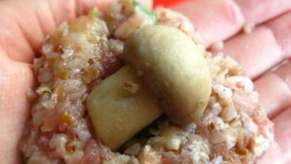 фрикадельки с гречкой