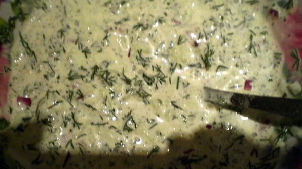 фрикадельки с цедрой лимона и огуречным соусом