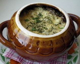 Фрикадельки в горшочке по-русски