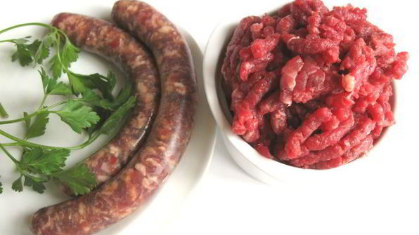 фрикадельки в пикантном соусе с пастой