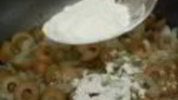 фрикадельки в соусе из оливок