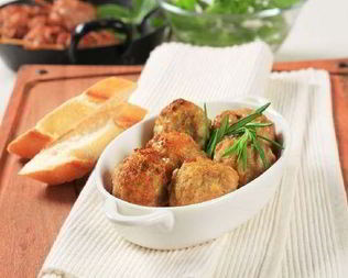 Куриные фрикадельки с маринованными грибами