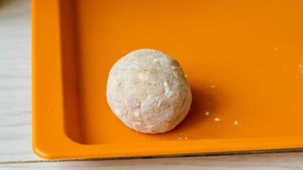 куриные фрикадельки с моцареллой