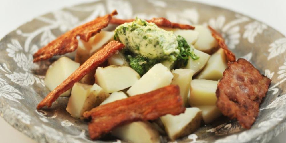 Рецепт картофеля с ароматным маслом и ветчиной