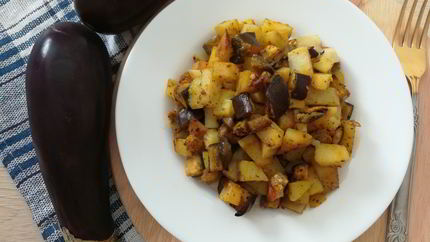 Картофель с баклажаном в духовке